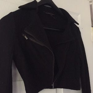 BCBG cropped zip up sweater XS